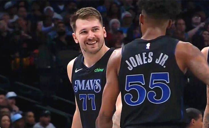 里程碑！米切尔生涯三分命中总数达到1700个（米切尔命中生涯第1700记三分，达成里程碑）