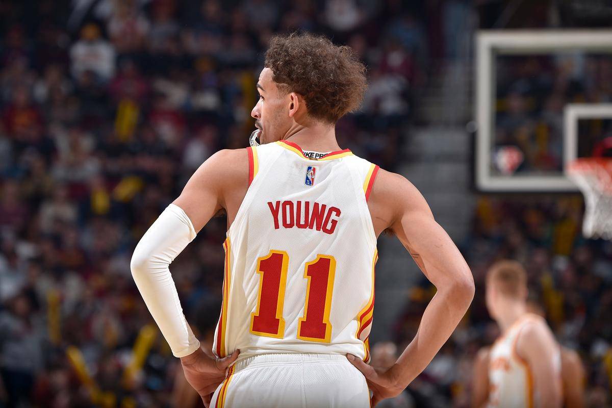 福布斯25年NBA球员收入排名！三人破亿，库里打破詹姆斯统治登顶（福布斯公布近25年NBA球员收入榜：三人生涯破亿美元，库里取代詹姆斯登顶）