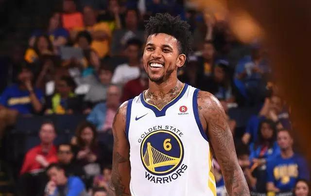 贝宁主帅：我对本届非洲杯的裁判水平非常不满，简直乱套了（贝宁主帅炮轰非洲杯执法：本届裁判水准令人失望，判罚一片混乱）