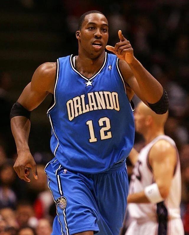 温哥华白浪主帅：不担心穆勒的身体状态，多名伤员即将回归（温哥华白浪主帅：穆勒身体无碍，伤员将陆续复出）