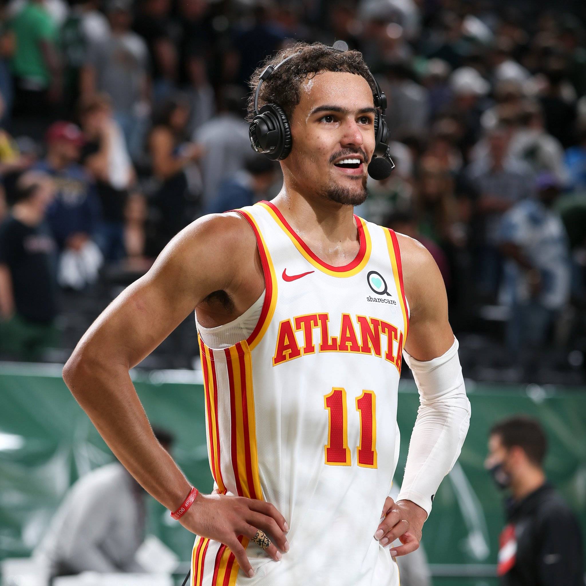 DO：拉松吸引了拜仁等俱乐部的关注，但冬窗不太可能离队（DO：拉松获拜仁等队青睐，但冬窗离队可能性不大）