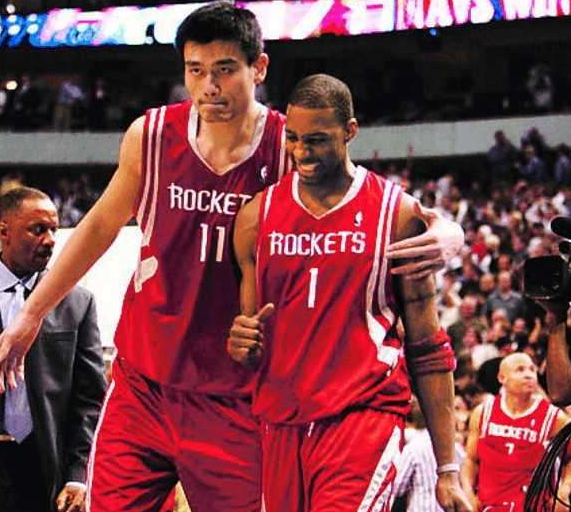 前队友：迪巴拉当时很羡慕我的法拉利，但为了保持谦逊他没买（前队友称迪巴拉曾羡慕他的法拉利，却为谦逊放弃购买）