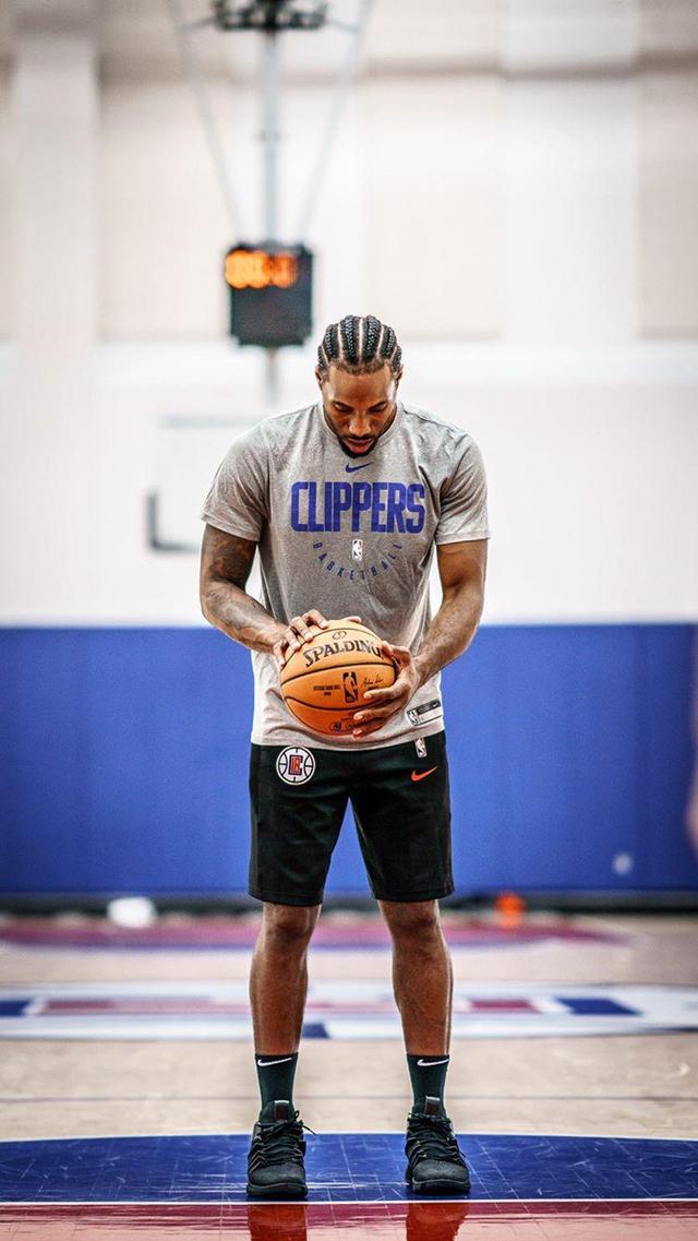 尤尔曼德：多特是欧洲顶级球队；踢曼城是一次极好的学习机会（尤尔曼德：多特处于欧洲顶尖行列；与曼城交手是绝佳的学习契机）